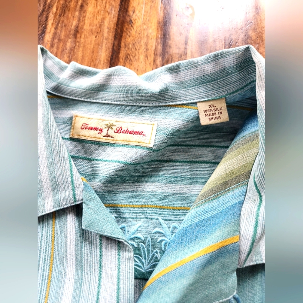 Tommy Bahama shirt